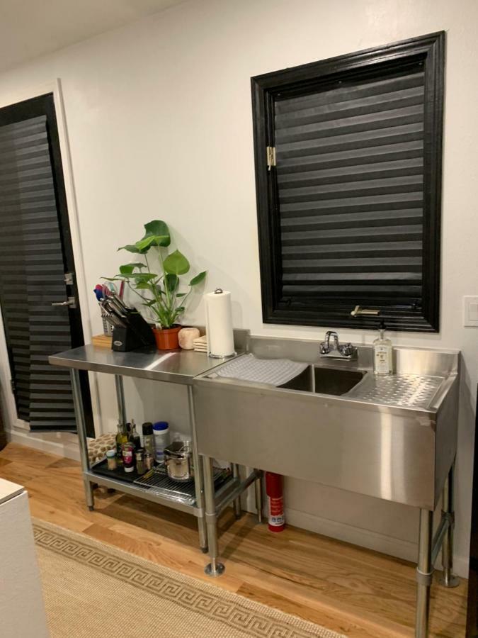 The Upper Room At Casa1022 Compound Albuquerque Exterior photo